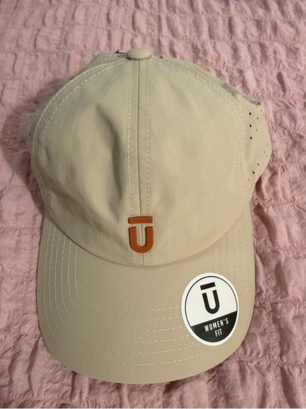 FŪL Perforated Performance Cap with Elastic backstrap in Sand